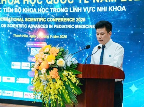 3-1790236443.jpg