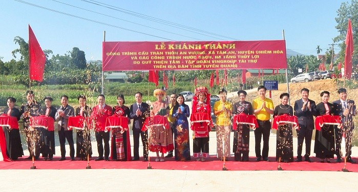 khanh-thanh-cong-trinh-cau-tran-thon-an-vuong-tinh-tuyen-quang-1791019765.jpg