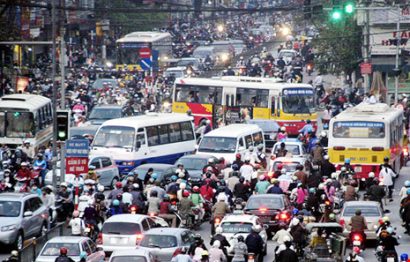  CSGT Hà Nội đề xuất mỗi người chỉ được sở hữu một biển số xe để hạn chế ùn tắc giao thông.