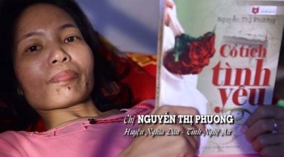  Chị Nguyễn Thị Phương mắc căn bệnh u máu tủy sống quái ác khiến liệt nửa người. 