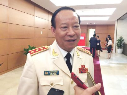 Thượng tướng Lê Quý Vương, người cởi mở và gần gũi với báo chí.