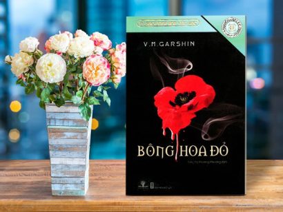  Tập truyện ngắn Bông hoa đỏ của G.M.Garshin.