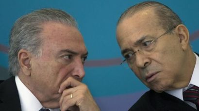 Tổng thống Michel Temer (trái) và chánh văn phòng nội các Eliseu Padilha - người đang bị điều tra theo lệnh tòa - Ảnh: EPA