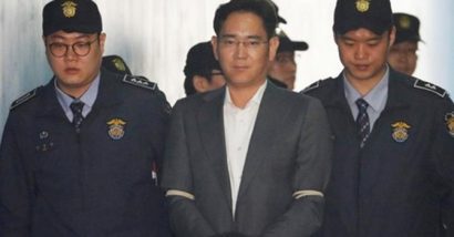  Người thừa kế Samsung Lee Jae-yong xuất hiện tại tòa án ở Seoul, Hàn Quốc ngày 7/4 - Ảnh: Reuters.
