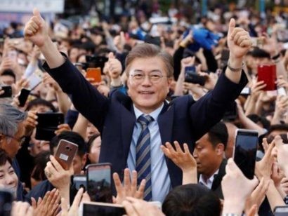  Tổng thống Hàn Quốc Moon Jae-in tuyên thệ nhậm chức ngày 10-5. Ảnh: YONHAP 