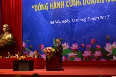 Thống đốc NHNN Lê Minh Hưng nhấn mạnh ngành Ngân hàng luôn luôn  xem trọng lợi ích của doanh nghiệp, vì doanh nghiệp phát triển  thì ngân hàng mới phát triển