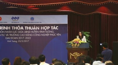 Bà Hương Trần Kiều Dung – Phó Chủ tịch HĐQT Tập đoàn FLC phát biểu tại Lễ ký kết. 