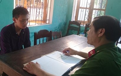  Nghi phạm Phan Bá Hải tại cơ quan công an. Ảnh: Trần Hòe.