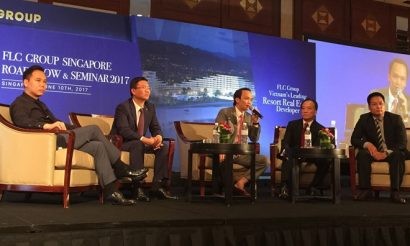 Ông Trịnh Văn Quyết trả lời nhiều câu hỏi quan tâm của các nhà đầu tư Singapore