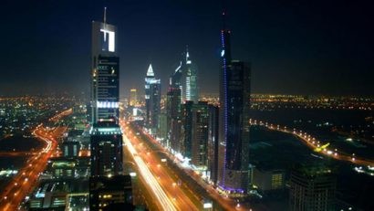  Không có nguồn khí thiên nhiên từ Qatar, các tòa nhà chọc trời tại Dubai sẽ trở nên tối tăm vì thiếu điện. Ảnh: Press TV