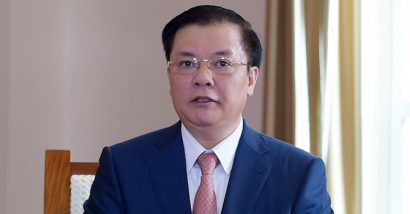 Bộ trưởng Tài chính Đinh Tiến Dũng.