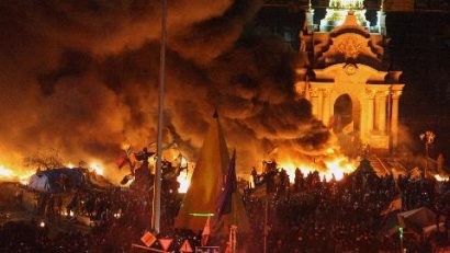  Những hình ảnh bạo loạn và bạo lực ám ảnh ở Ukraine
