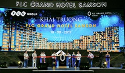  Lãnh đạo các cơ quan, ban, ngành, chính quyền trung ương và địa phương, Tập đoàn FLC và ban quản lý khách sạn thực hiện nghi thức khai trương FLC Grand Hotel Samson.