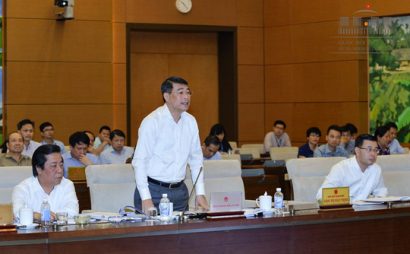  Thống đốc Ngân hàng Nhà nước Lê Minh Hưng tại phiên họp - Ảnh: Nguyễn Nam