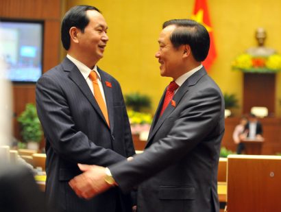 Chủ tịch nước Trần Đại Quang chúc mừng Chánh án TANDTC Nguyễn Hòa Bình
