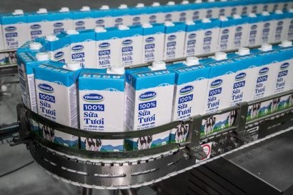  Dây chuyền sản xuất tại Nhà máy Sữa Việt Nam của Vinamilk.