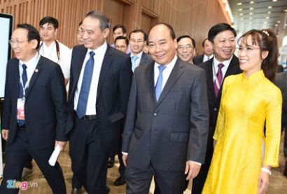  Thủ tướng Nguyễn Xuân Phúc tham dự 'Diễn đàn đầu tư Đà Nẵng 2017'. Ảnh: Minh Hoàng. 