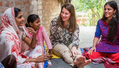 Theo bà Melinda Gates, phụ nữ nên thử thách chính mình - Ảnh: CNN