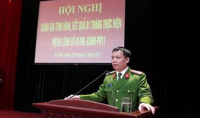 Đại tá Dương Văn Giáp phát biểu tại Hội nghị.