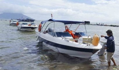  3 chiếc ca nô dùng để cứu hơn 200 người trong bão số 12 của anh Luân