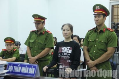  Bị cáo Nguyễn Ngọc Như Quỳnh tại phiên tòa sáng ngày 30-11 - Ảnh: Kỳ Nam