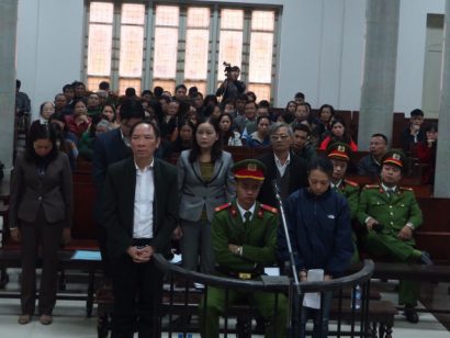 Các bị cáo tại phiên tòa - Ảnh: GIANG LONG