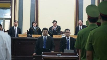  HĐXX phiên tòa đại án ngân hàng. Ảnh: QUỐC VŨ