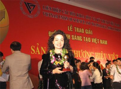  "Nữ doanh nhân vàng" Lê Thị Hương.