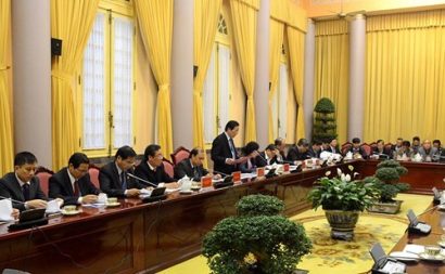 Ảnh minh hoạ: Đại diện Văn phòng Chủ tịch nước công bố Lệnh của Chủ tịch nước về công bố luật.