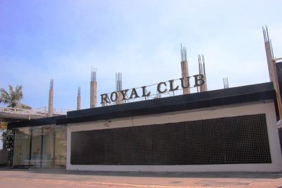 Việc xây dựng hạng mục công trình cải tạo, sửa chữa nâng tầng Bar Royal club từng bị xử phạt vì không có giấy phép