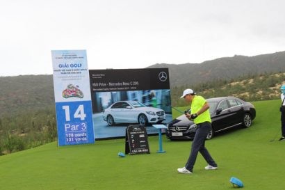 Giải HIO tại hố số 14 là có phần thưởng là một xe Mercedes C200 trị giá 1,45 tỷ.