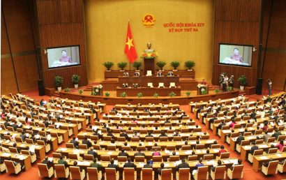 Chiều 20/6/2017, Quốc hội thông qua toàn văn Luật sửa đổi, bổ sung một số điều của Bộ luật hình sự số 100/2015/QH13. Ảnh: Phương Hoa/TTXVN