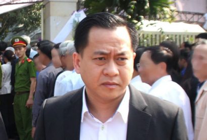  Phan Văn Anh Vũ (tức Vũ "nhôm") vừa bị khởi tố thêm về hành vi "Lợi dụng chức vụ, quyền hạn trong khi thi hành công vụ"
