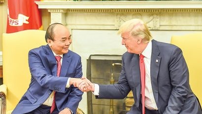 Thủ tướng Nguyễn Xuân Phúc và Tổng thống Mỹ Donald Trump trong cuộc hội đàm tại Nhà Trắng