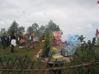  Huyệt đạo trên đỉnh Ngàn Nưa được xem là một trong những huyệt đạo linh nhất Việt Nam