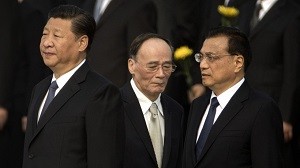 Vương Kỳ Sơn (giữa) được cho là sẽ đóng vai trò then chốt trong chính sách của Trung Quốc với Mỹ những năm tới. Ảnh: AP.