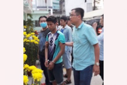  Hung thủ Nguyễn Hữu Tình được di lý từ Long An về TP Hồ Chí Minh điều tra, xử lý.