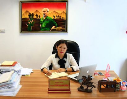  Luật sư Phan Thị Lam Hồng – Giám đốc Cty Luật TNHH Đông Hà Nội
