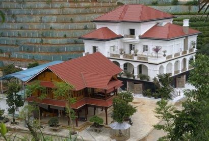  Biệt phủ xây dựng không phép của Ông Phạm Sỹ Quý, giám đốc Sở TN&MT tỉnh Yên Bái (Ảnh: N.Minh)