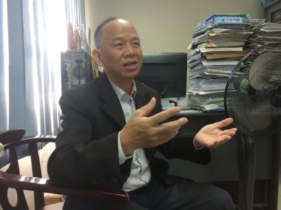 Chuyên gia kinh tế Nguyễn Minh Phong trao đổi với PV Pháp lý