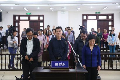 Các bị cáo tại phiên tòa chiều 16-4