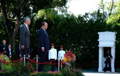  Lễ đón chính thức Thủ tướng Nguyễn Xuân Phúc tại Cung Istana (ảnh: VGP)