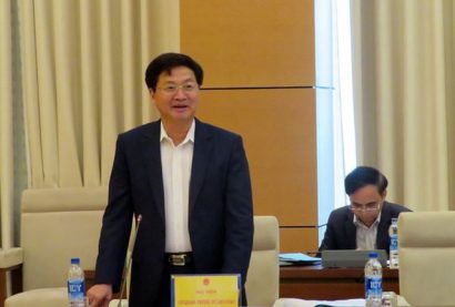 Tổng Thanh tra Chính phủ Lê Minh Khái cho biết, liên quan đến quy định về quyền kiểm soát tài sản, thu nhập của cán bộ, Chính phủ chọn phương án Thanh tra Chính phủ kiểm soát tài sản, thu nhập của người có nghĩa vụ kê khai hưởng phụ cấp chức vụ từ 0,9 trở lên công tác tại cơ quan, tổ chức, đơn vị ở Trung ương và địa phương.