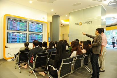 Cổ phiếu VND của Công ty Chứng khoán VnDirect "đỏ sàn" liên tiếp vì thông tin bị điều tra liên quan đến HomeDirect (Ảnh: IT)