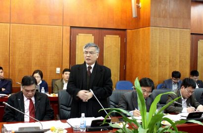 Nguyên Phó Chủ nhiệm Ủy ban Kinh tế của Quốc hội Nguyễn Văn Phúc phát biểu tại Hội thảo góp ý Dự Luật do Bộ Nội vụ tổ chức. 