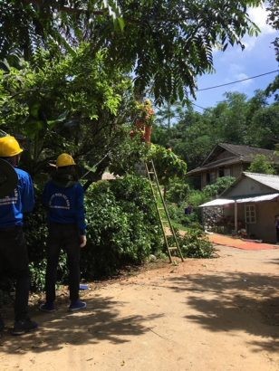 Triển khai công trình thanh niên Thắp sáng đường quê