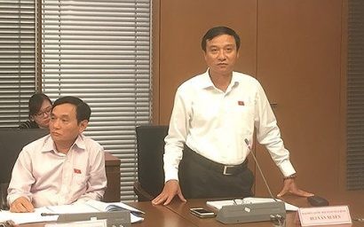  Đại biểu Bùi Văn Xuyền.