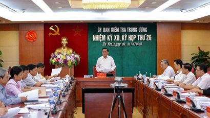  Đồng chí Trần Cẩm Tú, Bí thư Trung ương Đảng, Chủ nhiệm Ủy ban Kiểm tra Trung ương chủ trì kỳ họp thứ 26