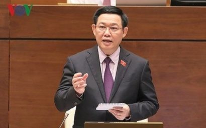 Phó Thủ tướng Vương Đình Huệ giải trình thêm một số vấn đề đại biểu quan tâm