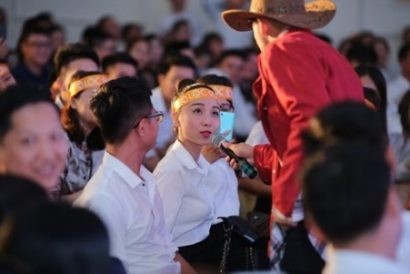  Màn giao lưu với chuyên viên sales của các đại lý